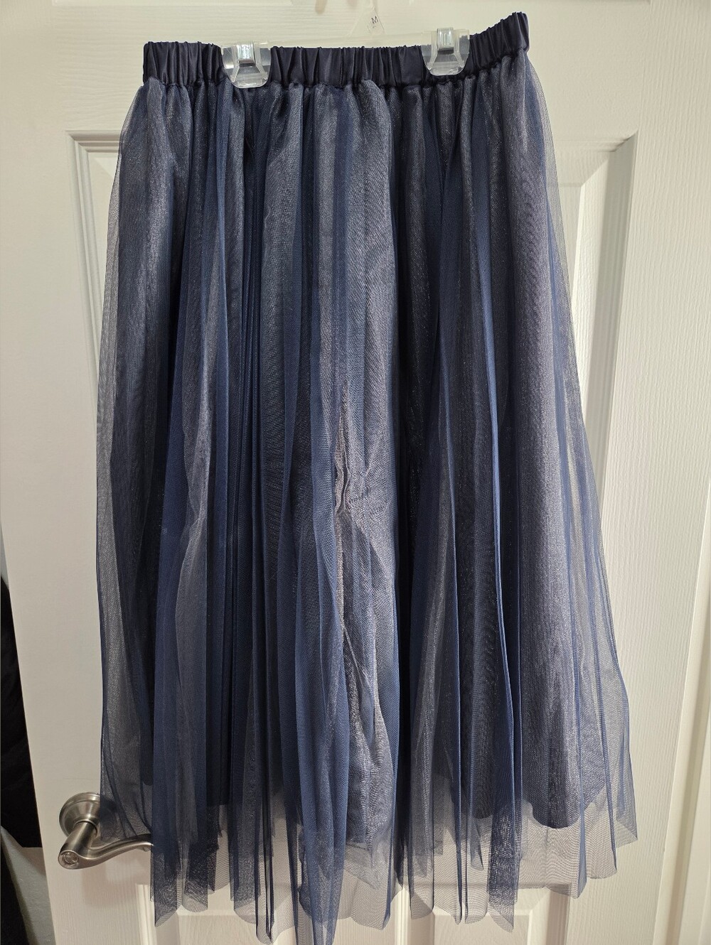 axes femme Pleated Tulle Midi Skirt